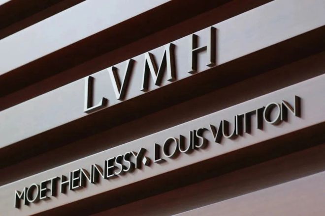 签订五年长期合约！LVMH集团与阿里巴巴深化云计算合作未来将共同推动高端零售数字化转型和发展(图2)